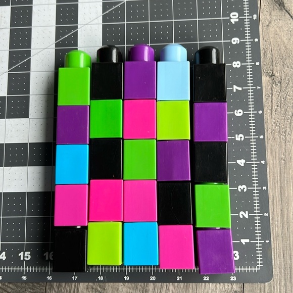 Mega Bloks Brick Building Stem Toy 110 pieces - Picture 6 of 11